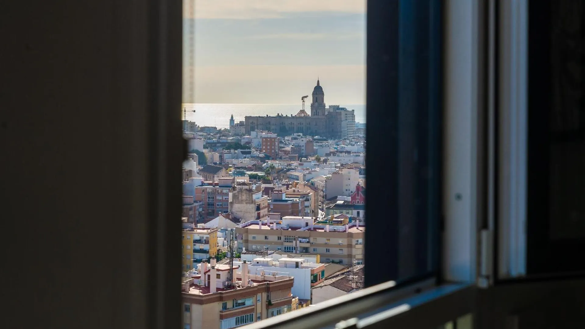 Apartament Xpce Sky Towers - Parking Free Malaga Hiszpania