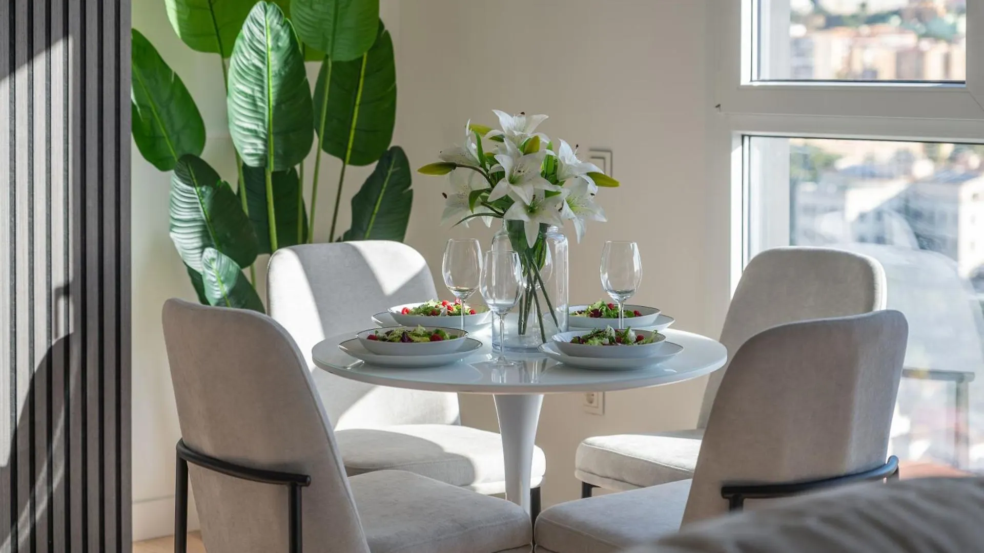 Xpce Sky Towers - Parking Free Apartment Malaga Spain